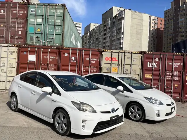 Toyota Prius 30