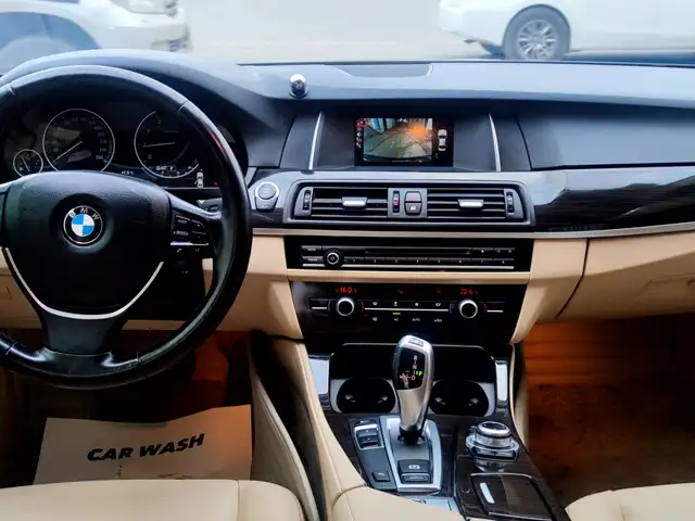 BMW 5-сери