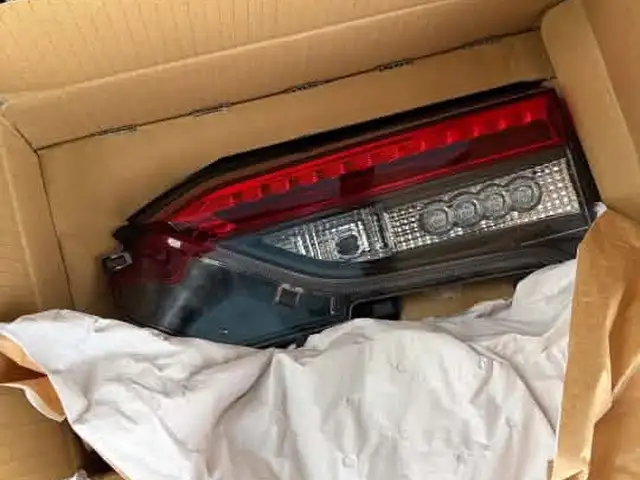 Rav4 gen5 баруун хойд хаалган дээрх их гэрэл, Улаанбаатар — Баянзүрх — 13-р хороолол