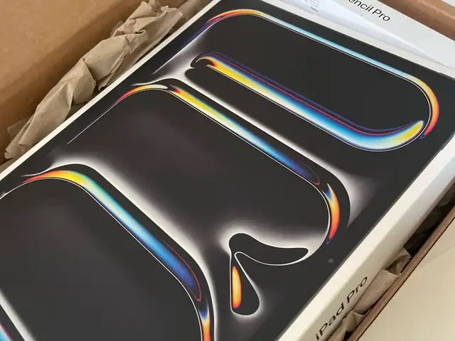 Ipad pro 13 inch m5 chip ll/a model 256gb wifi+cellular data esim, Улаанбаатар — Хан-Уул — Зайсан