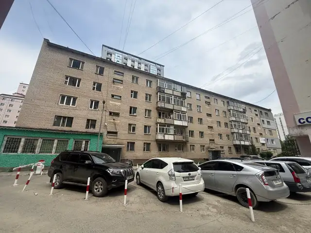 Төмөр замд гал тогоо тусдаа 1 өрөө байр 34мкв, Улаанбаатар — Баянгол — 1-р хороо