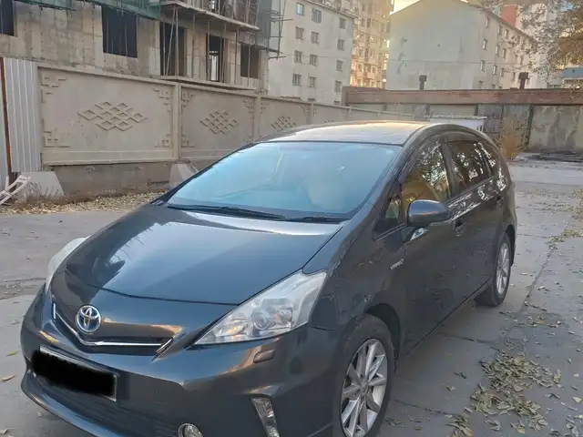 Toyota Prius 40
