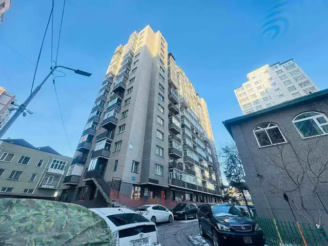 Хотын төвд 3 өрөө 70мкв, Улаанбаатар — Чингэлтэй — 5-р сургуулийн ойролцоо