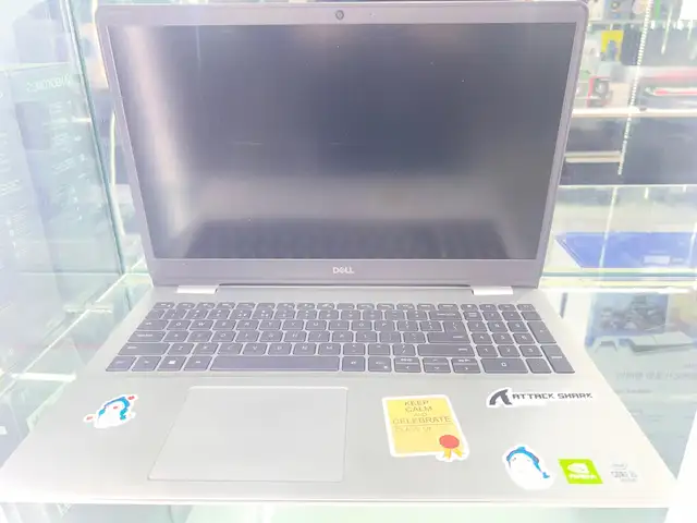 Dell 15.6" Intel Core i5 16 GB RAM 256 GB, Улаанбаатар — Баянгол — Өргөө - 1 кино театр