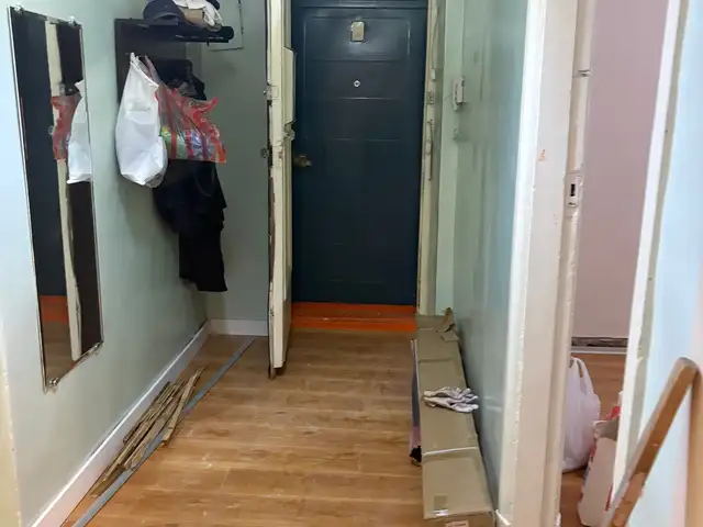 Хотын төвд мөнгөн завьяа хойно 3 өрөө байр 100мкв, Улаанбаатар — Чингэлтэй — 40 мянгат