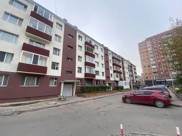Хүүхдийн 100-д 2 өрөө байр 54мкв, Улаанбаатар — Сүхбаатар — 3-р хороо
