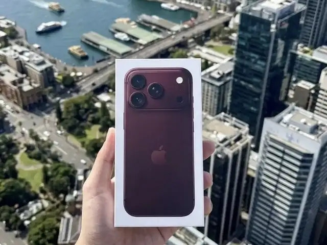 Apple iPhone 18 Pro, 256 gb, Улаанбаатар — Баянзүрх — Натур худалдааны төв