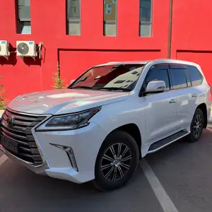 Lexus LX 570