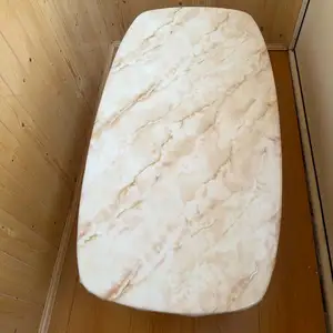 Evhegddeg shiree, Улаанбаатар — Сүхбаатар — 100 айл