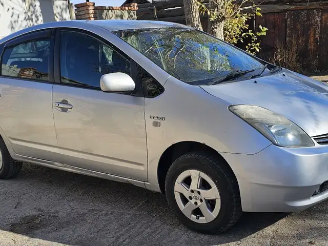 Toyota Prius 20