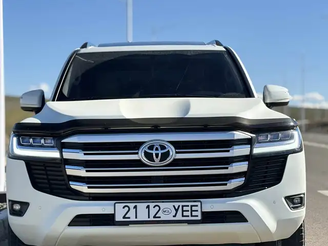 Toyota Land Cruiser 300