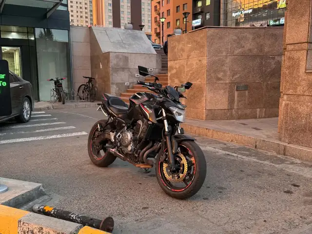 Kawasaki z650, Улаанбаатар — Хан-Уул — Зайсан