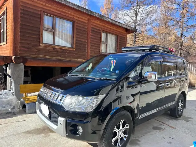 Mitsubishi Delica
