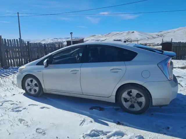 Toyota Prius 30