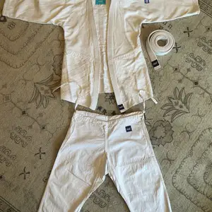 Karate judo huvtsas size 150, Улаанбаатар — Хан-Уул — Яармаг