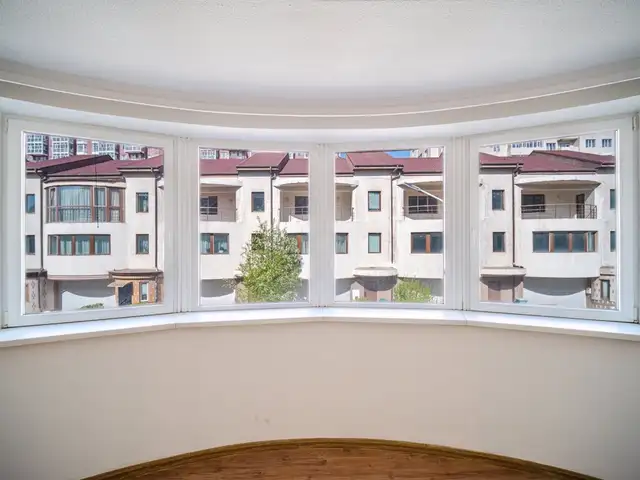 Хотын төвд таун хаус town house 290квм, Улаанбаатар — Баянзүрх — Баянмонгол хороолол