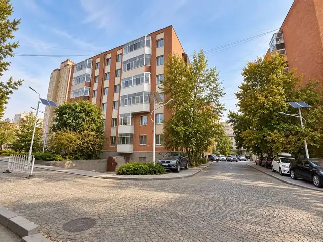 Бзд баянзүрх захын баруун урд 93.86м² 3 өрөө байр, Улаанбаатар — Баянзүрх — Бөхийн Өргөө