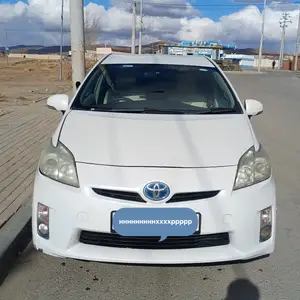 Toyota Prius 30