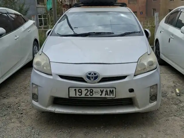 Toyota Prius 30