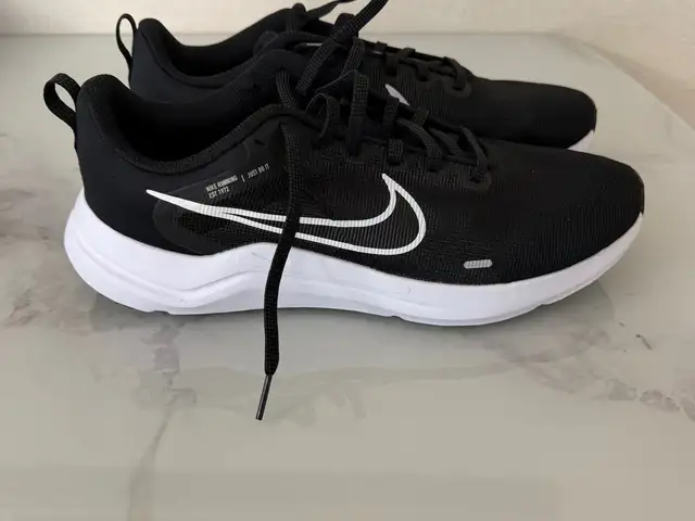 Nike downshifter 12, Улаанбаатар — Хан-Уул — 18-р хороо