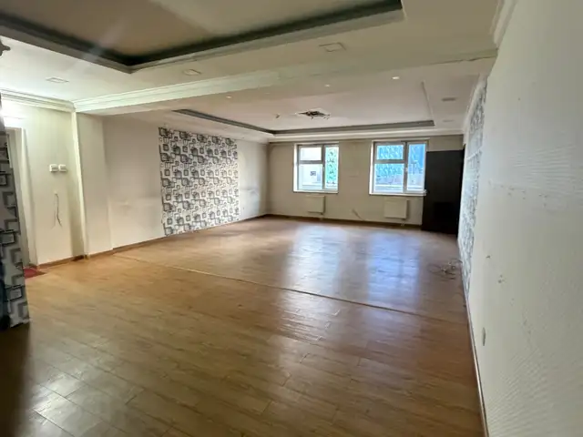 Zuun 4 zam alfa building 3 uruu 145m2, Улаанбаатар — Баянзүрх — 14-р хороо