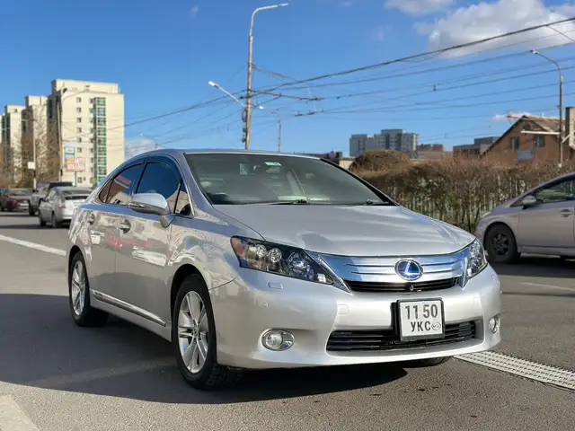 Lexus HS
