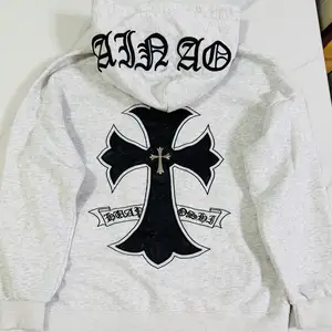 Hoodie, Улаанбаатар — Баянзүрх — Офицер