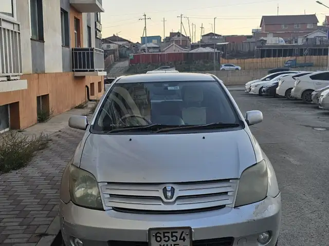 Toyota Ist