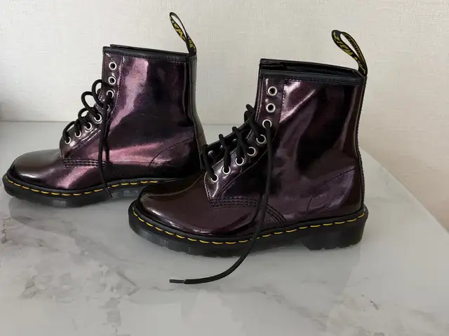 Dr martens 1460 sparkle 8 eye boots, Улаанбаатар — Хан-Уул — 18-р хороо