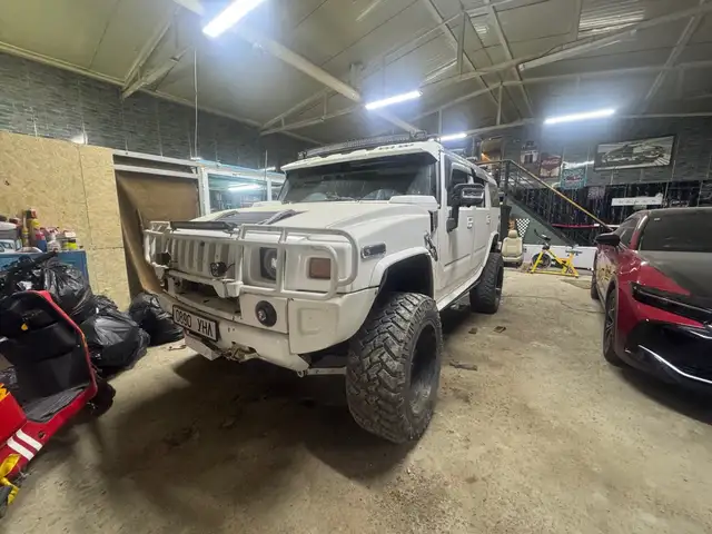 Hummer H-2