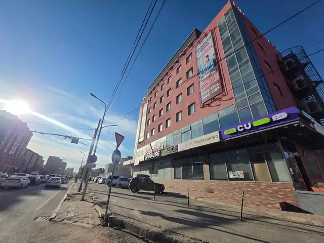 100 айл ампер хаус оффист 54м2 оффисын өрөө түрээслүүлнэ, Улаанбаатар — Сүхбаатар — 100 айл