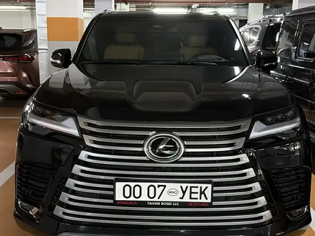 Lexus LX 600