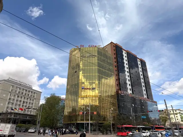 Зүүн 4 замд зам дагуу олд сити-д 61мкв оффис талбай, Улаанбаатар — Баянзүрх — 2-р хороо