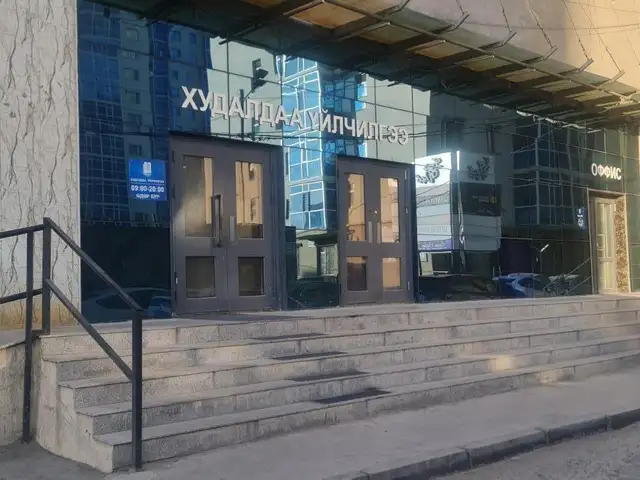 Дөлгөөн нуурын баруун талд компьютер молл төвд оффис 130мкв, Улаанбаатар — Сүхбаатар — 9-р хороо