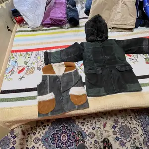 Хүүхдийн нэхий дээл хантааз, Улаанбаатар — Баянзүрх — 13-р хороолол