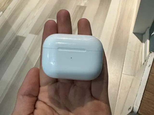Airpods pro 2nd gen charging case, Улаанбаатар — Баянзүрх — 13-р хороолол