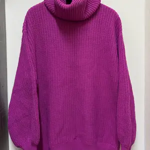 H&m хоолойтой нэхмэл цамц, Улаанбаатар — Баянзүрх — Сансар