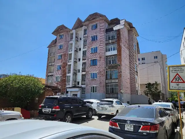 Багшийн дээдийн хойно 2 өрөө байр 66m2, Улаанбаатар — Сүхбаатар — 8-р хороо