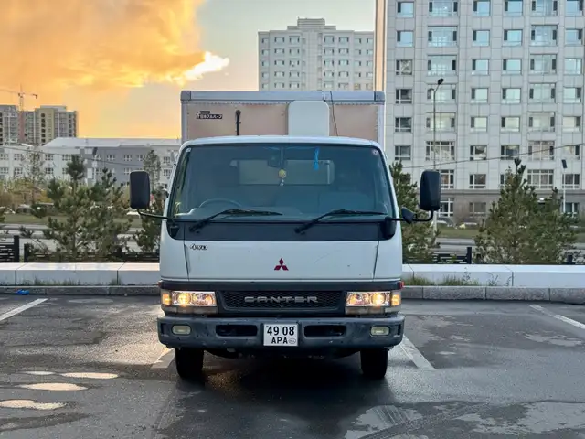 Mitsubishi Хөргөгчтэй, 1999, Улаанбаатар — Хан-Уул — Нүхтийн ам