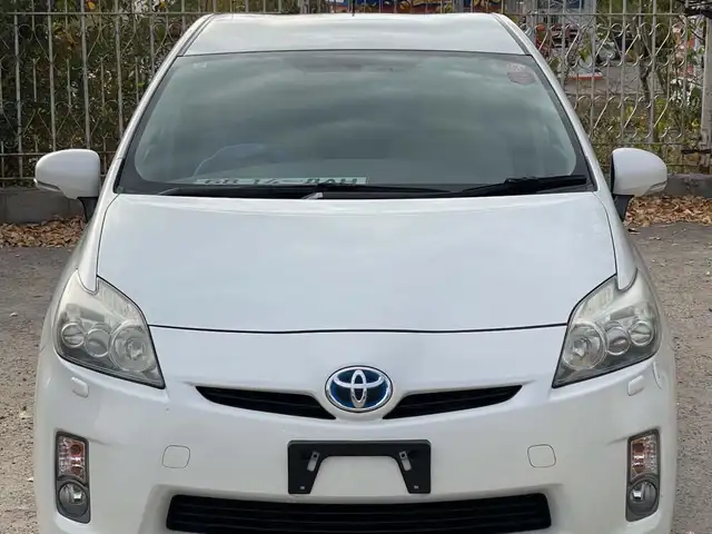 Toyota Prius 30