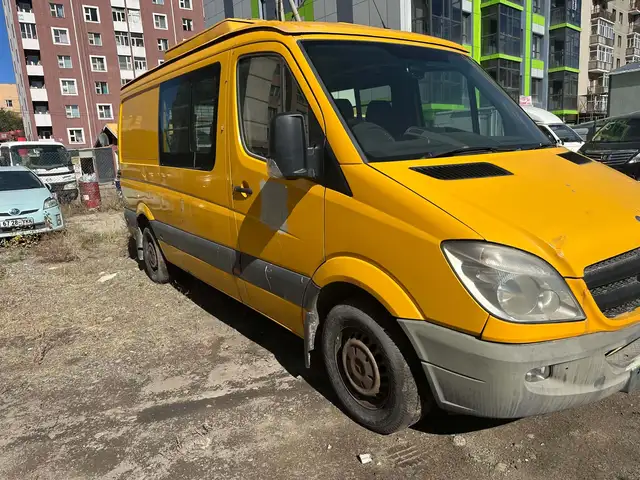 Mercedes-Benz Sprinter