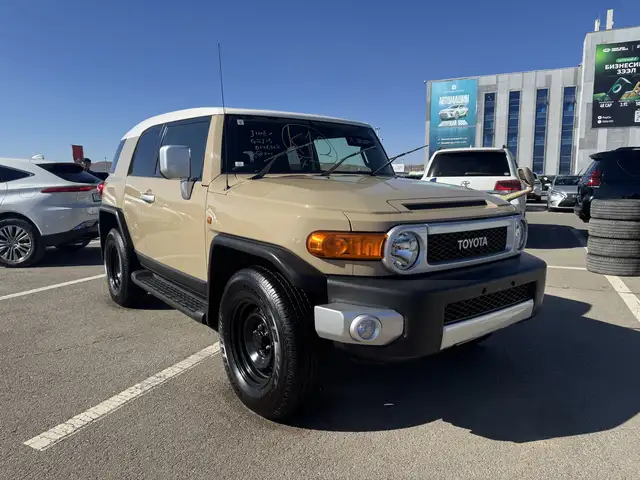 Toyota FJ Cruiser