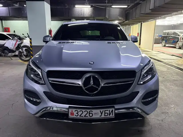 Mercedes-Benz GL-Class