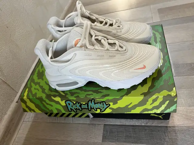 Airmax fire, Улаанбаатар — Баянзүрх — Сансар