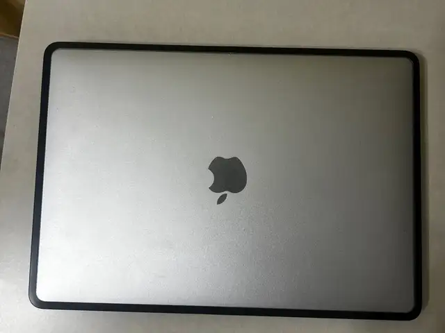Apple 13.3, Intel Core i5, 8 GB RAM, 128 GB, Улаанбаатар — Сүхбаатар — 3-р хороо