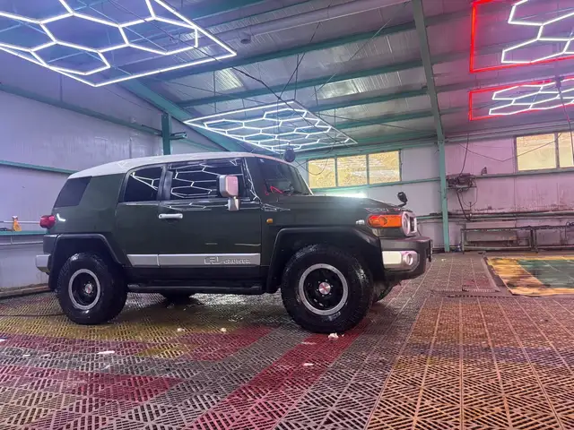Toyota FJ Cruiser