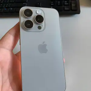 Apple iPhone 15 Pro, 128 gb, Natural Titanium, Улаанбаатар — Чингэлтэй — Хүнсний 1-р дэлгүүр