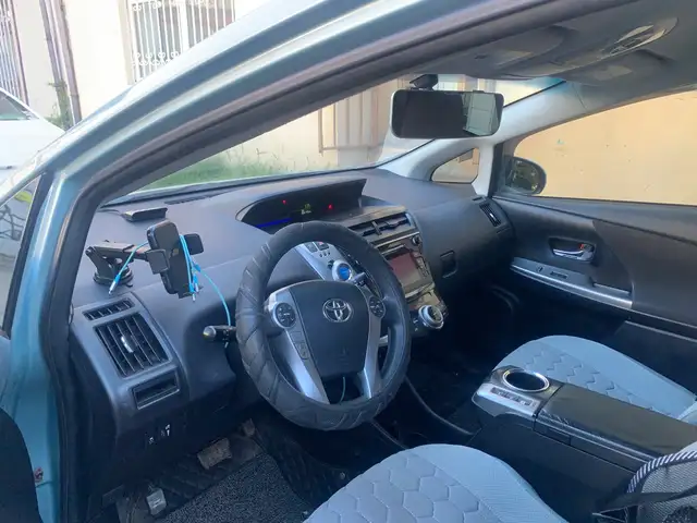 Toyota Prius 41