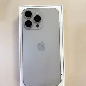 Apple iPhone 15 Pro Max, 256 gb, Natural Titanium, Улаанбаатар — Сүхбаатар — 1-р хороо