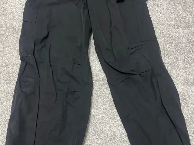 Kargo omd shine, Төв